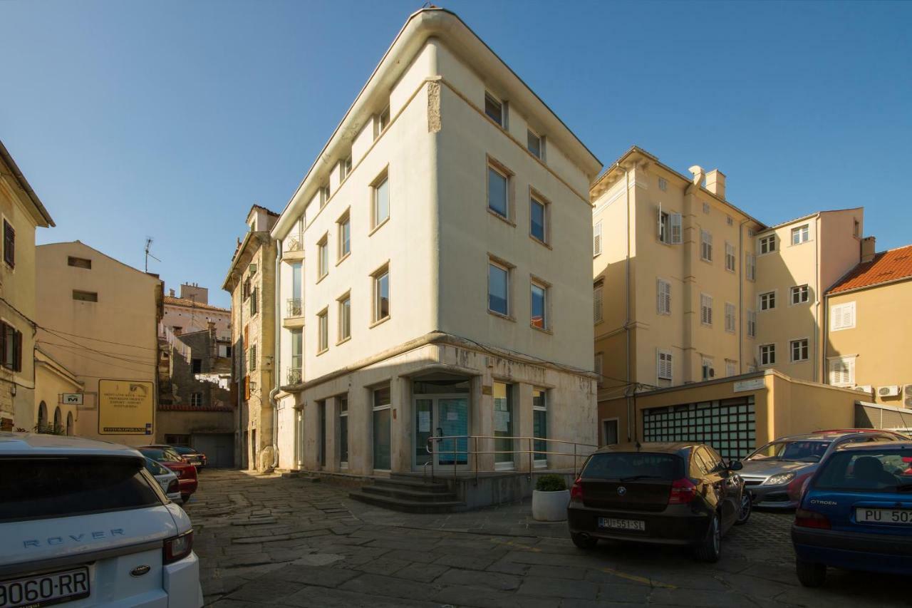 Studio Apartman Ela PUY 외부 사진